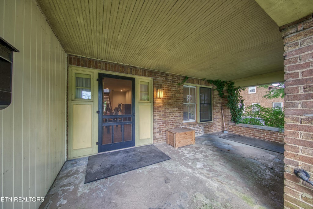 Photo of 711 W Jefferson St, Jefferson City, TN 37760 (MLS # 1351564)