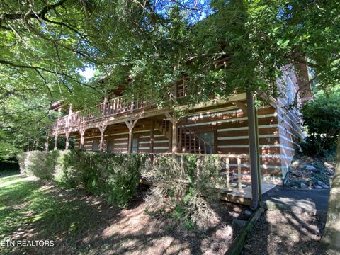 2233 Hitchcock Drive Cookeville TN 38506