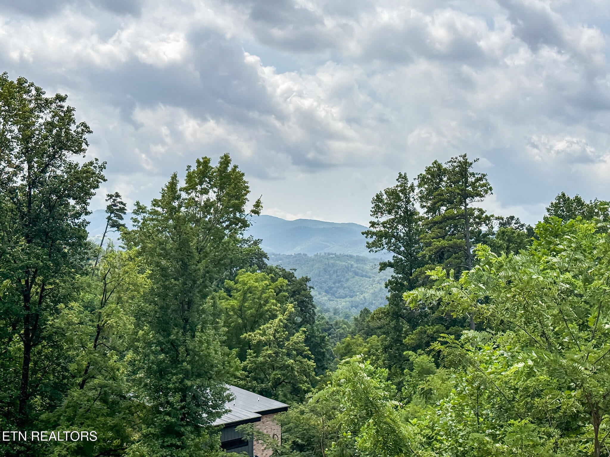 626 Jess Field Rd