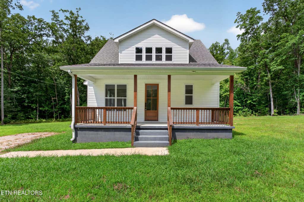 Photo of 1023 W Laurel Way, Monterey, TN 38574 (MLS # 1351098)