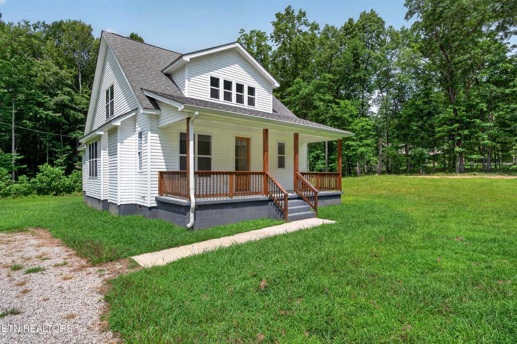 Photo of 1023 W Laurel Way, Monterey, TN 38574 (MLS # 1351098)