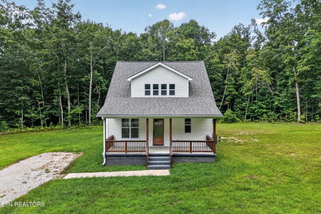 Photo of 1023 W Laurel Way, Monterey, TN 38574 (MLS # 1351098)