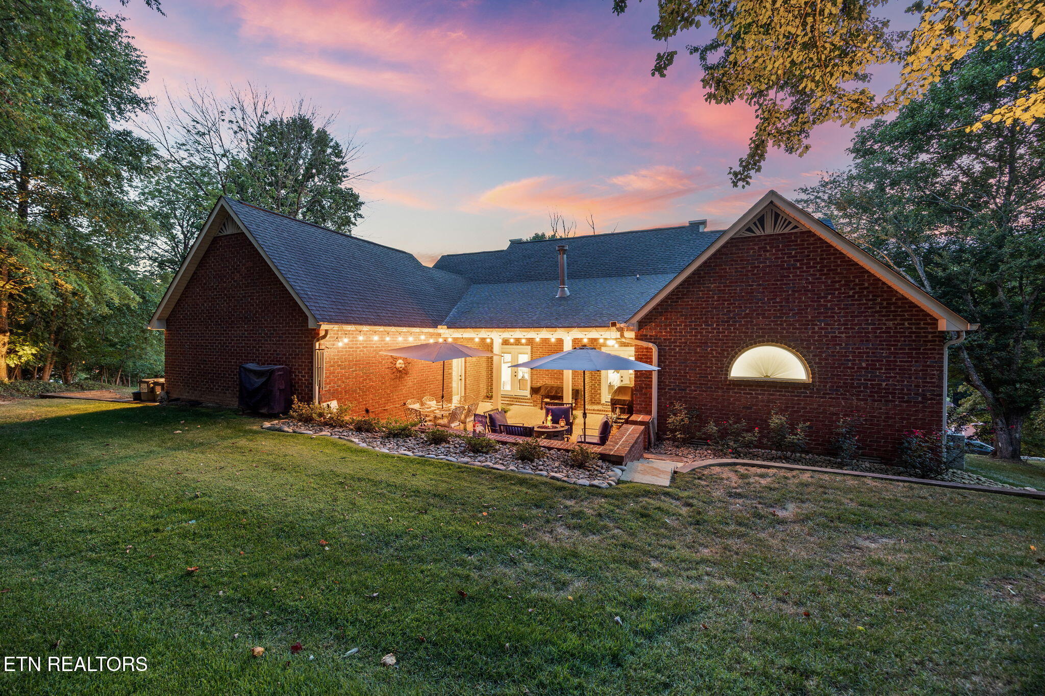 1566 N Plantation Drive