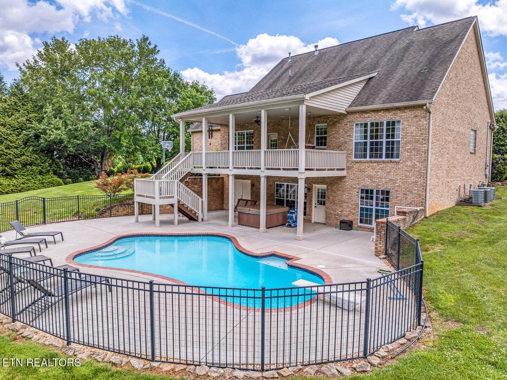 Photo of 10009 Casa Real Cove, Knoxville, TN 37922 (MLS # 1300286)