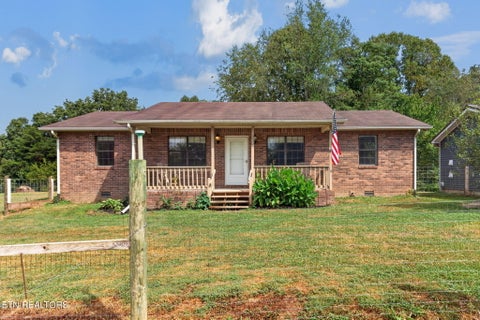 Photo of 330 Finley Rd, Crossville, TN 38571 (MLS # 1354723)