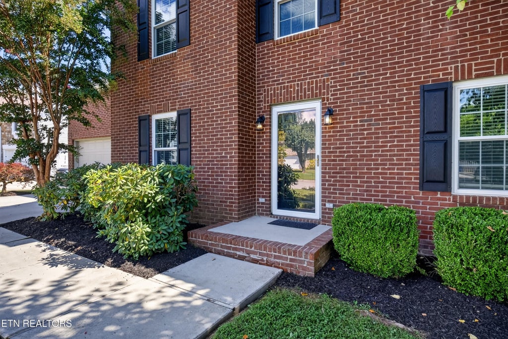 Photo of 828 Paxton Drive, Knoxville, TN 37918 (MLS # 1354854)