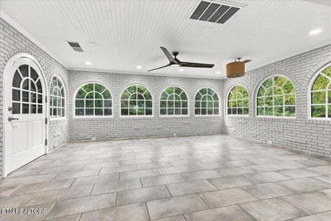 Tiny photo for 913 N Briarcliff Circle, Maryville, TN 37803 (MLS # 1356119)