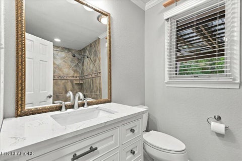 Tiny photo for 913 N Briarcliff Circle, Maryville, TN 37803 (MLS # 1356119)