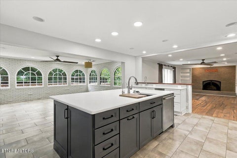 Tiny photo for 913 N Briarcliff Circle, Maryville, TN 37803 (MLS # 1356119)