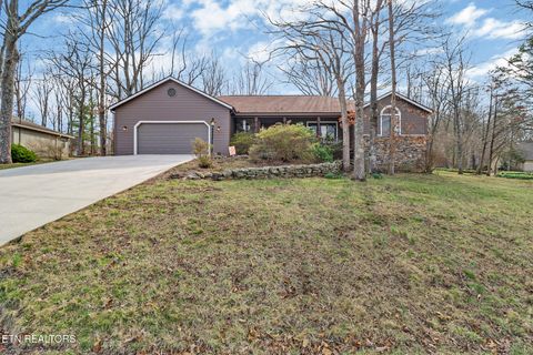 31 Kingsboro Lane Crossville TN 38558