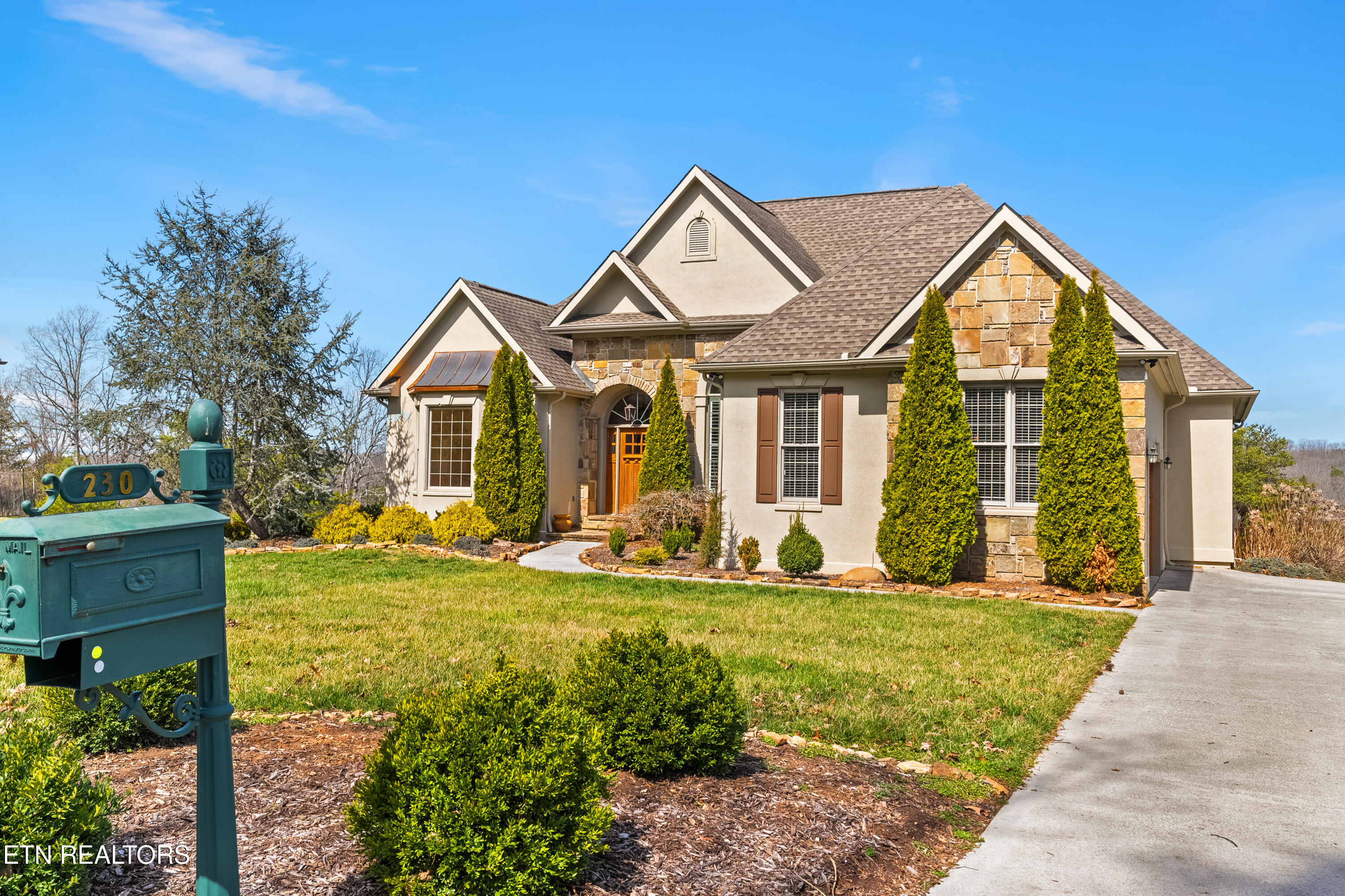 230 Conkinnon Drive