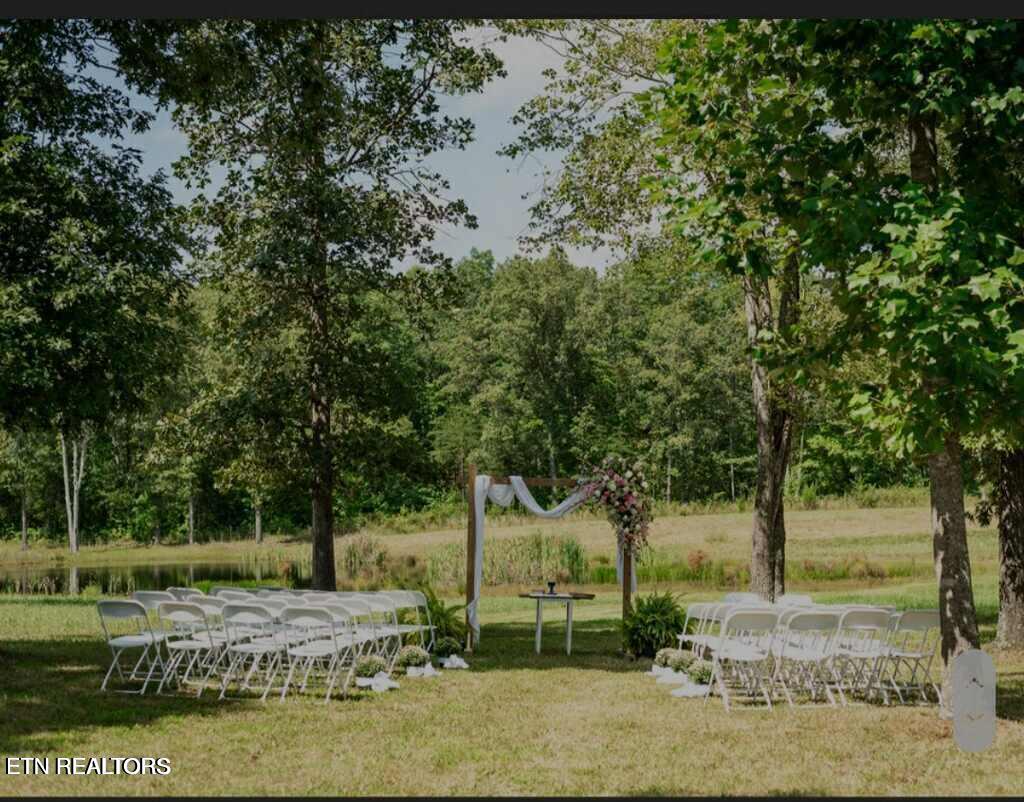 1292 Deer Lodge Hwy