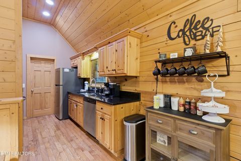 Tiny photo for 640 Cub Path Way, Gatlinburg, TN 37738 (MLS # 1333011)