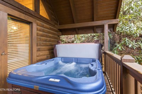 Tiny photo for 640 Cub Path Way, Gatlinburg, TN 37738 (MLS # 1333011)