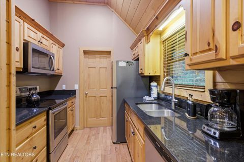 Tiny photo for 640 Cub Path Way, Gatlinburg, TN 37738 (MLS # 1333011)