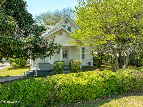 102 Oakdale St Maryville TN 37801