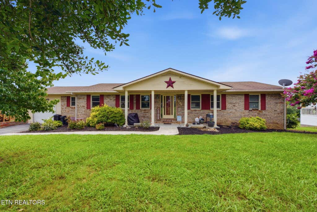 Photo of 1684 Brookview Drive, Dandridge, TN 37725 (MLS # 1350804)