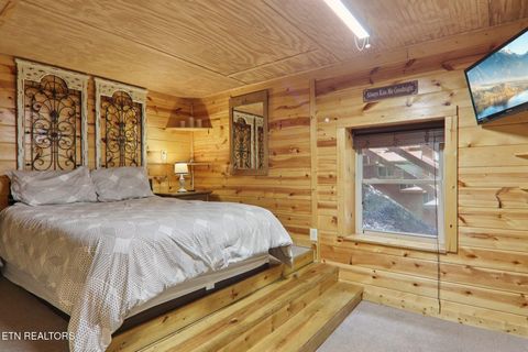 Tiny photo for 2746 Easy St, Sevierville, TN 37862 (MLS # 1330775)