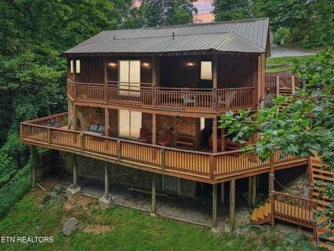 Tiny photo for 2746 Easy St, Sevierville, TN 37862 (MLS # 1330775)