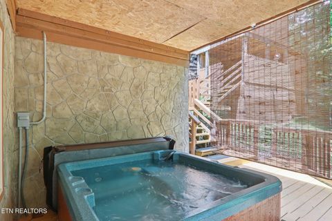 Tiny photo for 2746 Easy St, Sevierville, TN 37862 (MLS # 1330775)