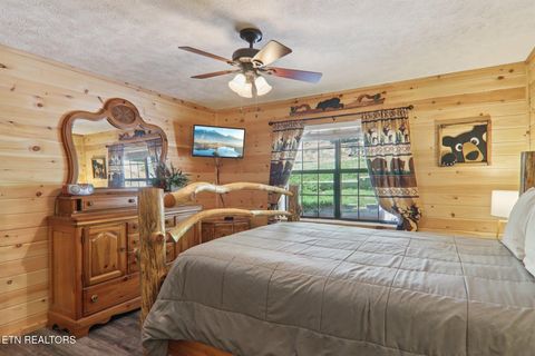 Tiny photo for 2746 Easy St, Sevierville, TN 37862 (MLS # 1330775)