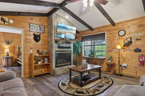 Tiny photo for 2746 Easy St, Sevierville, TN 37862 (MLS # 1330775)