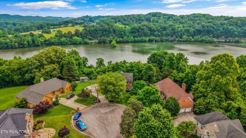 Tiny photo for 16 Radcliff Terrace, Oak Ridge, TN 37830 (MLS # 1343170)