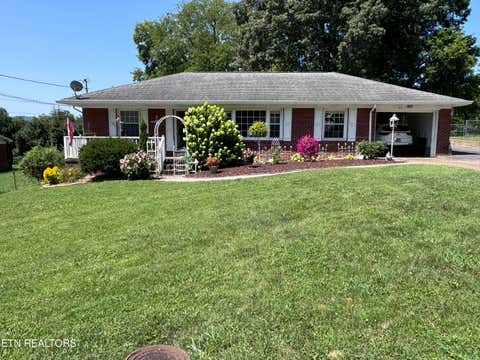 Tiny photo for 313 Cross St, Clinton, TN 37716 (MLS # 1347181)