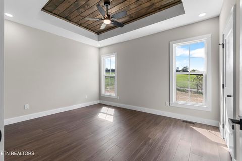 Tiny photo for 118 West Drive, LaFollette, TN 37766 (MLS # 1317417)