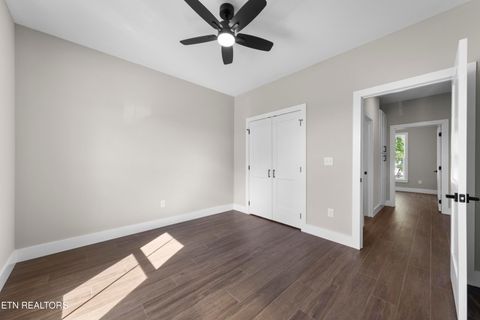 Tiny photo for 118 West Drive, LaFollette, TN 37766 (MLS # 1317417)