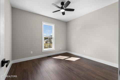 Tiny photo for 118 West Drive, LaFollette, TN 37766 (MLS # 1317417)