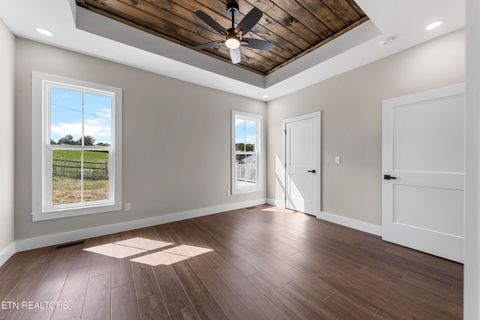 Tiny photo for 118 West Drive, LaFollette, TN 37766 (MLS # 1317417)