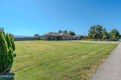 Tiny photo for 509 Carpenter Drive, Seymour, TN 37865 (MLS # 1357296)