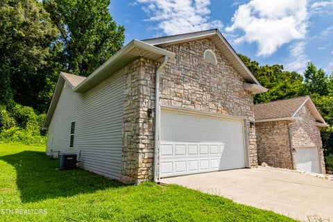 Tiny photo for 90 Peartree Lane, Loudon, TN 37774 (MLS # 1348634)