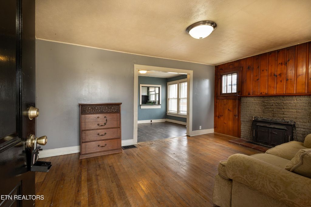 Photo of 8709 N Ruggles Ferry Pike, Strawberry Plains, TN 37871 (MLS # 1289095)