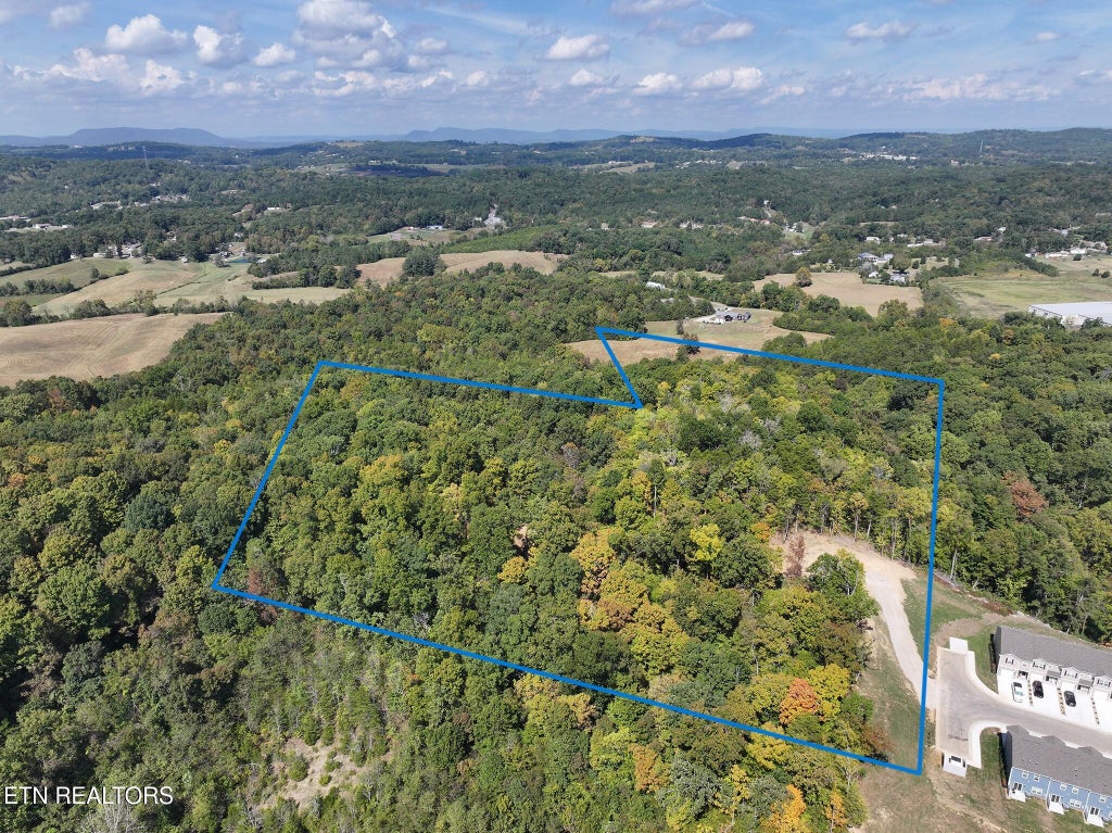 Photo of 12 Jace Way, Kodak, TN 37764 (MLS # 1358131)