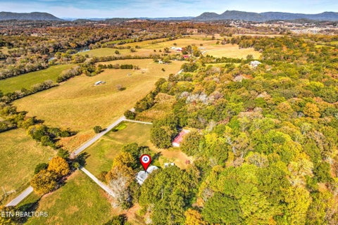 Tiny photo for 1106 Creek Rd, Strawberry Plains, TN 37871 (MLS # 1360244)