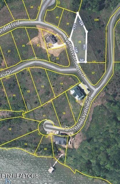 Photo of 38 Windward Blvd, Tazewell, TN 37879 (MLS # 1353921)