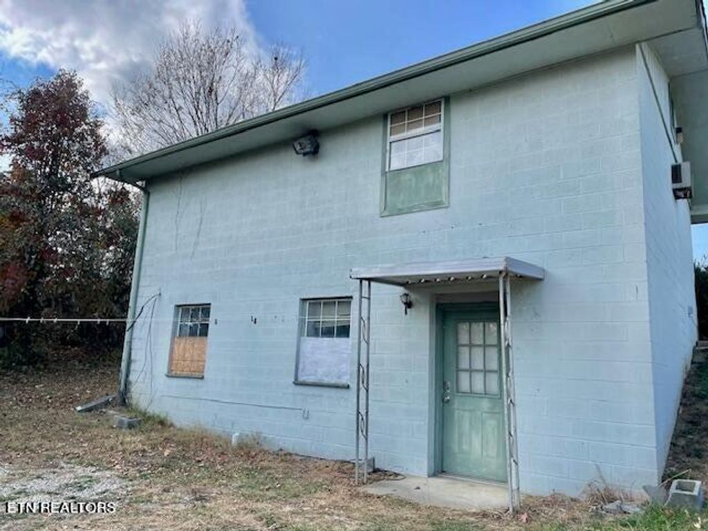 Photo of 414 Rutledge Pike, Blaine, TN 37709 (MLS # 1265586)