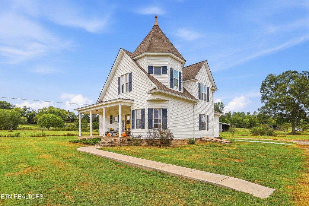 Photo of 1505 Niles Ferry Rd, Madisonville, TN 37354 (MLS # 1356617)