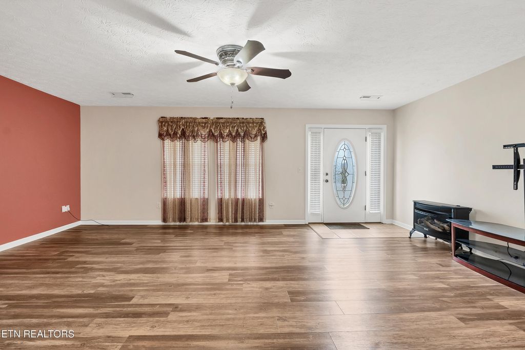 Photo of 1715 Morning Glory Court, Sevierville, TN 37862 (MLS # 1330894)