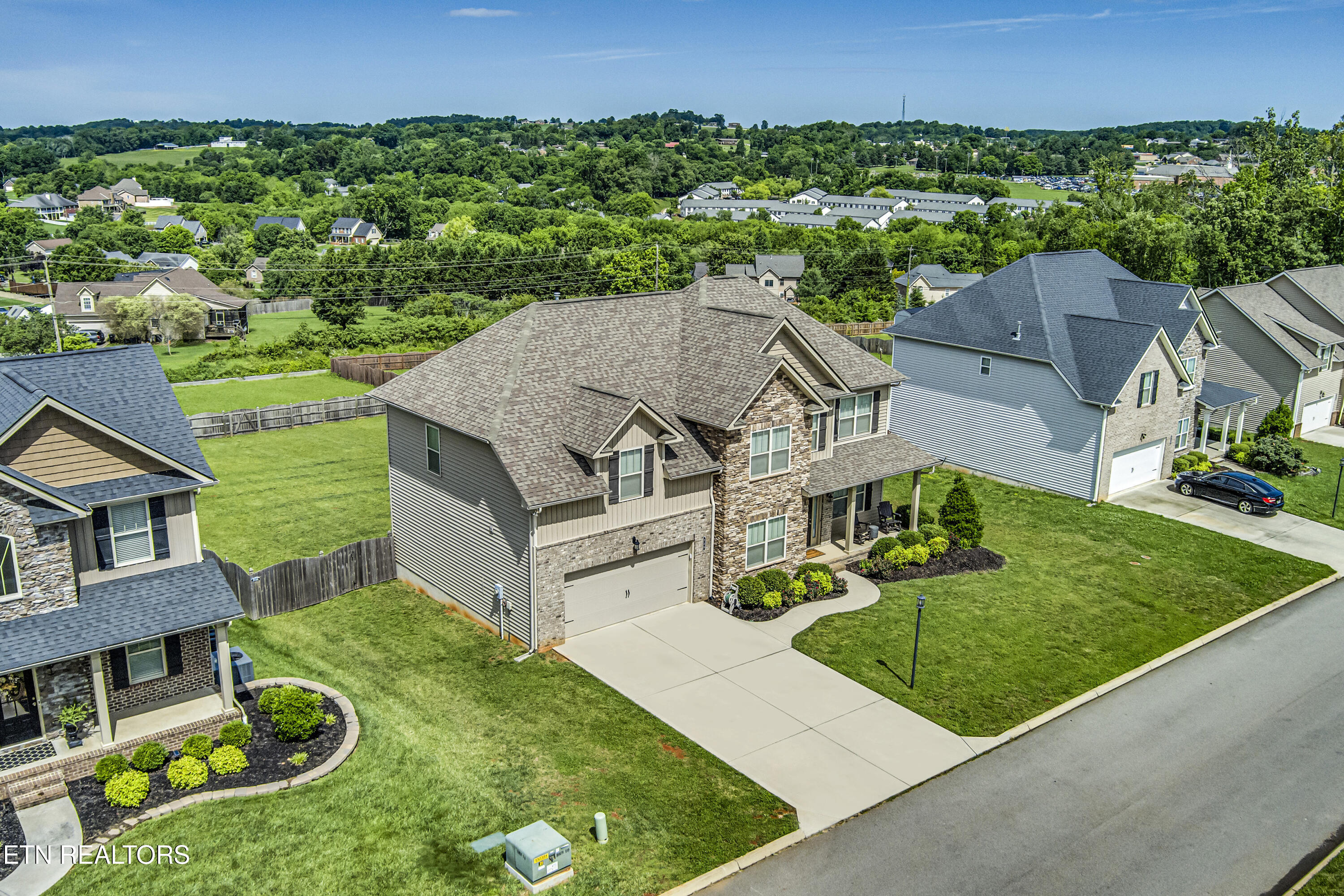 235 Bluff Shadows Lane