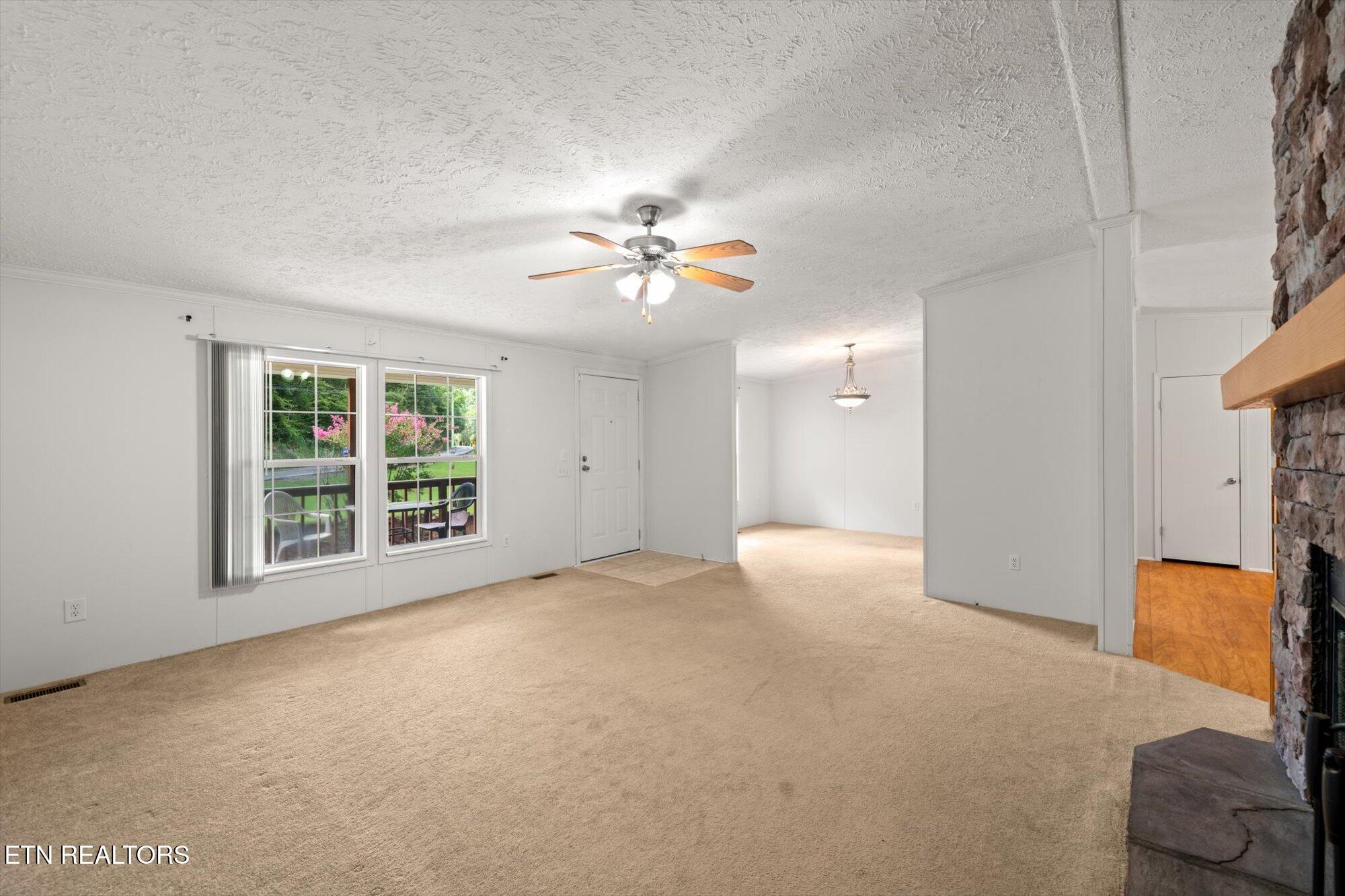 2770/2780 Highway 39 E