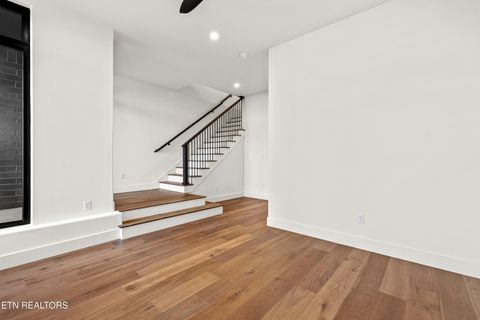 Tiny photo for 3980 Midland Ave, Knoxville, TN 37919 (MLS # 1326627)