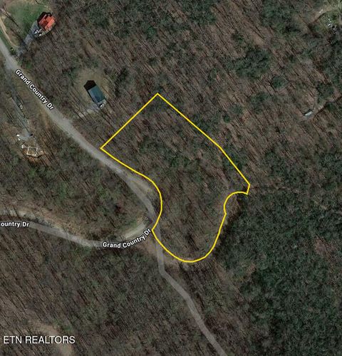 TBD Grand Country Drive Cosby TN 37722