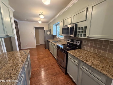 Tiny photo for 1309 Craig Rd, Knoxville, TN 37919 (MLS # 1356194)