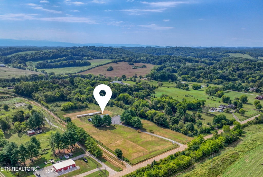 Photo of 10769 W Lee Hwy, Loudon, TN 37774 (MLS # 1354987)