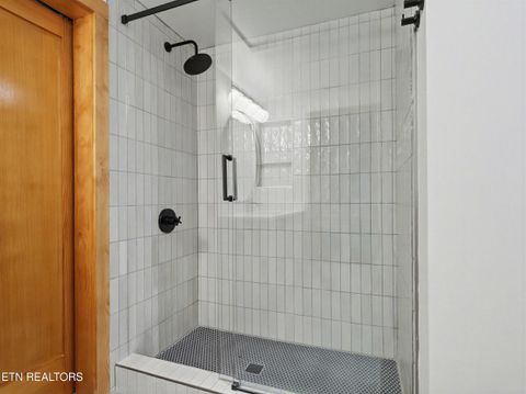 Tiny photo for 112 S Gay St #302, Knoxville, TN 37902 (MLS # 1329940)