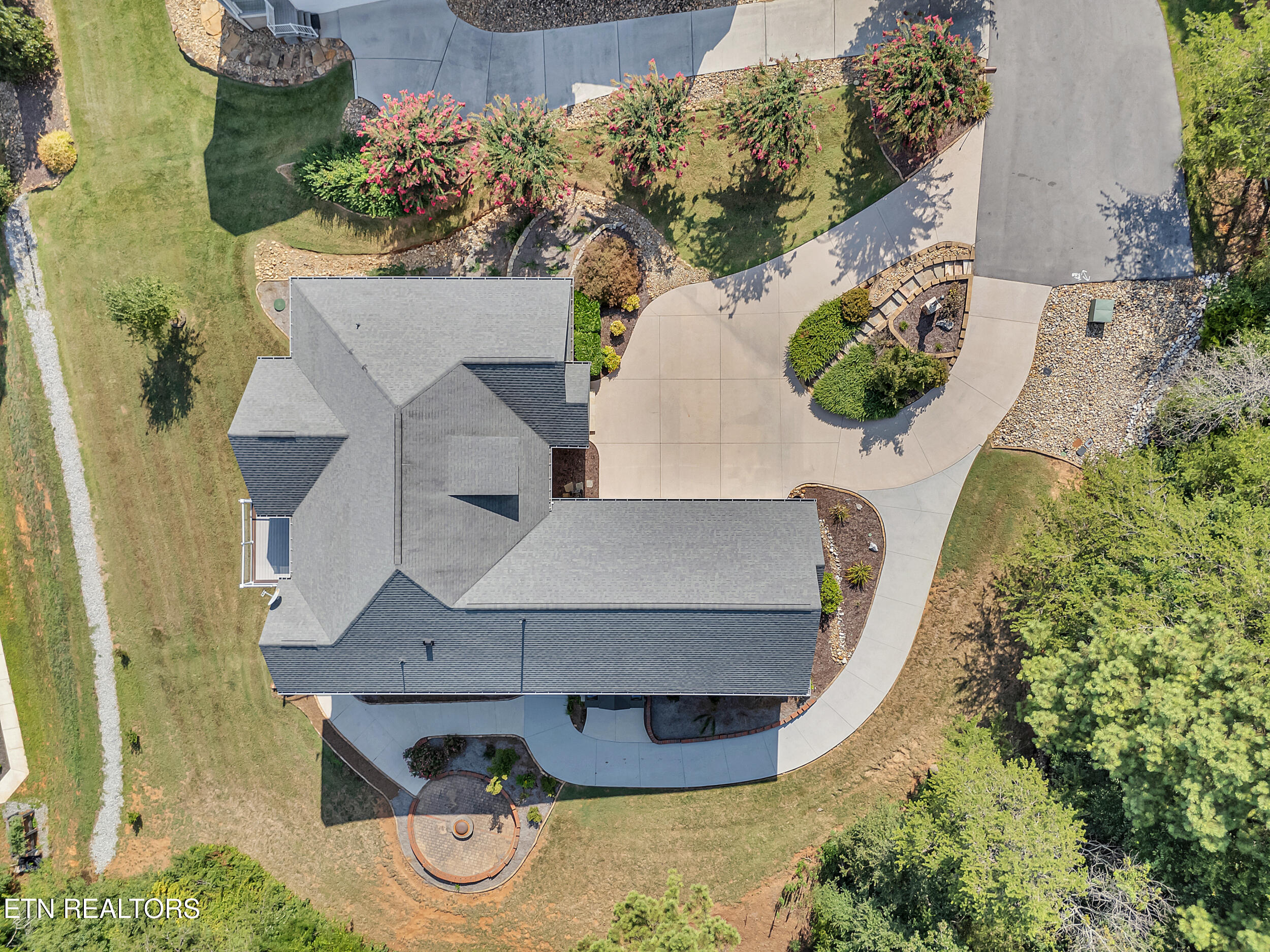 140 Lake Vista Drive