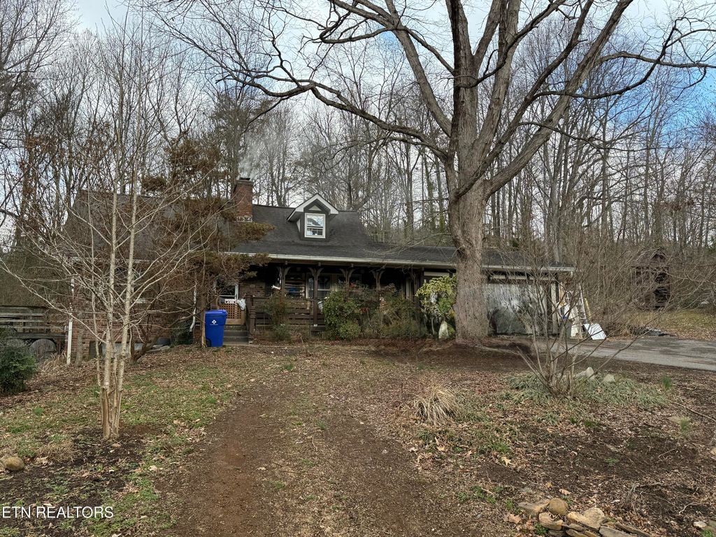Photo of 103 Baltimore Drive, Oak Ridge, TN 37830 (MLS # 1292213)